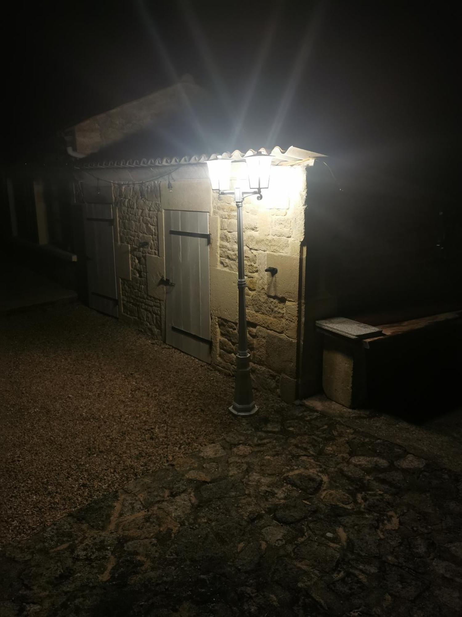 Les Cygnes Noirs Aujac (Charente-Maritime) Exterior foto